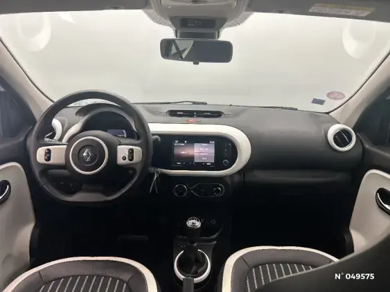 RENAULT TWINGO III - voiture d'occasion - Photo 9