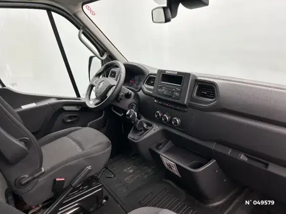 RENAULT MASTER III - voiture d'occasion - Photo 9