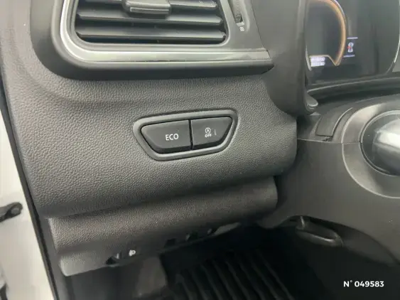 RENAULT KADJAR - voiture d'occasion - Photo 15