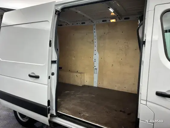 RENAULT MASTER FG III - voiture d'occasion - Photo 11