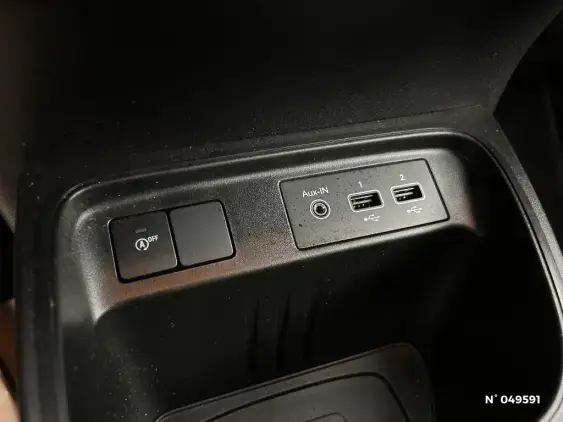 RENAULT TWINGO III - voiture d'occasion - Photo 24