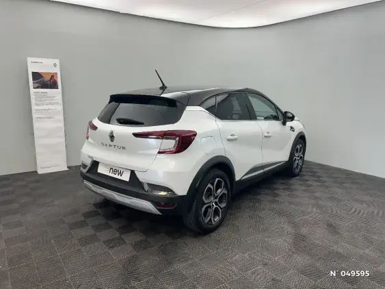 RENAULT CAPTUR II - voiture d'occasion - Photo 4