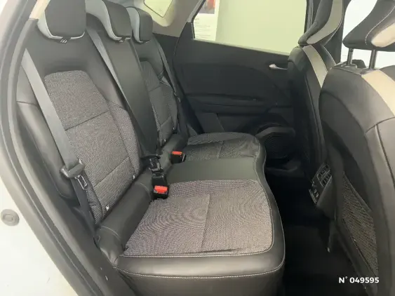 RENAULT CAPTUR II - voiture d'occasion - Photo 11