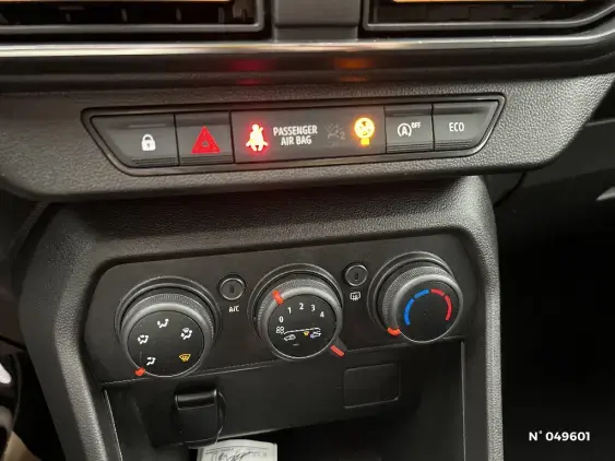 DACIA SANDERO III - voiture d'occasion - Photo 22