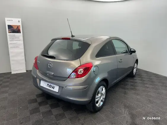 OPEL CORSA - voiture d'occasion - Photo 4