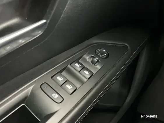 PEUGEOT 3008 II - voiture d'occasion - Photo 30