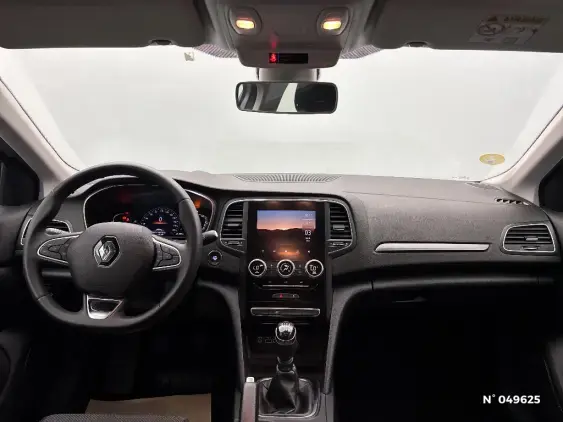 RENAULT MEGANE IV - voiture d'occasion - Photo 9