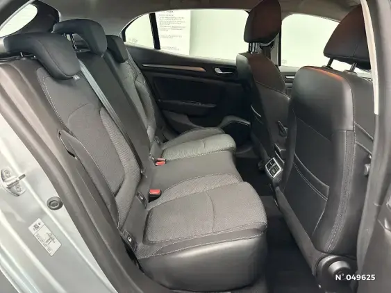 RENAULT MEGANE IV - voiture d'occasion - Photo 11