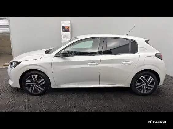 PEUGEOT 208 II - voiture d'occasion - Photo 2