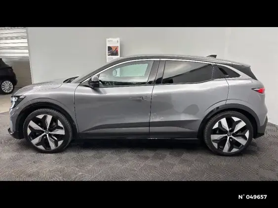 RENAULT MEGANE V - voiture d'occasion - Photo 2