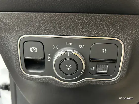 MERCEDES-BENZ GLB - voiture d'occasion - Photo 15