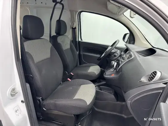 RENAULT KANGOO EXPRESS II Z.E. - voiture d'occasion - Photo 10