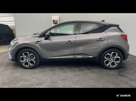 RENAULT CAPTUR II - voiture d'occasion - Photo 2