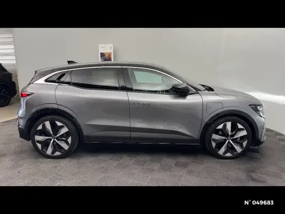 RENAULT MEGANE V - voiture d'occasion - Photo 5