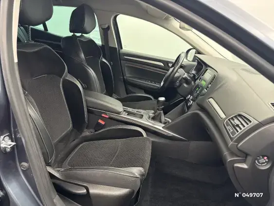 RENAULT MEGANE IV - voiture d'occasion - Photo 10