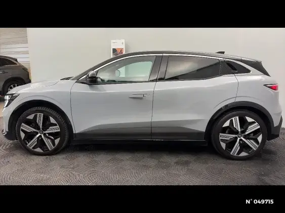 RENAULT MEGANE V - voiture d'occasion - Photo 2