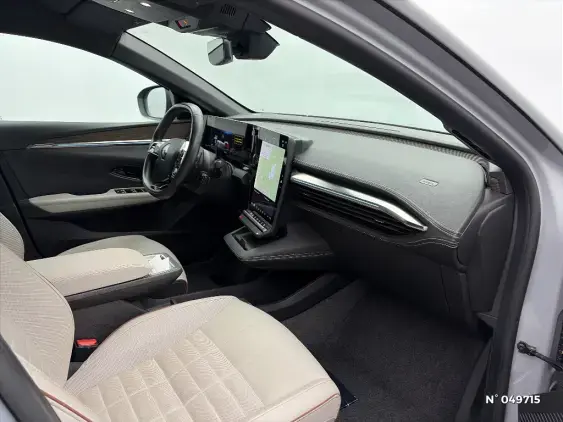 RENAULT MEGANE V - voiture d'occasion - Photo 10