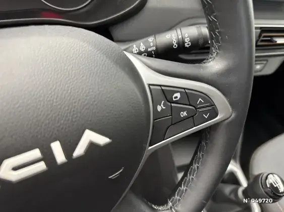 DACIA SANDERO III - voiture d'occasion - Photo 27