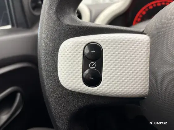 RENAULT TWINGO III - voiture d'occasion - Photo 28