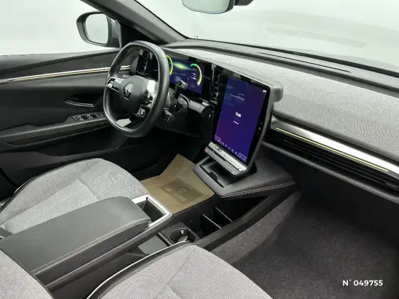 RENAULT MEGANE V - voiture d'occasion - Photo 10