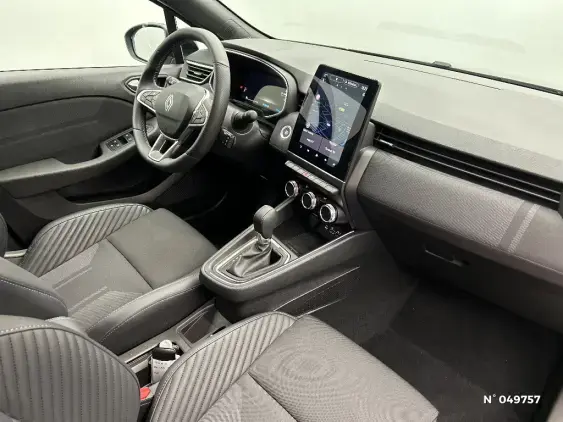 RENAULT CLIO V - voiture d'occasion - Photo 10