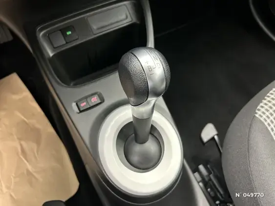 RENAULT TWINGO ELECTRIQUE III - voiture d'occasion - Photo 23