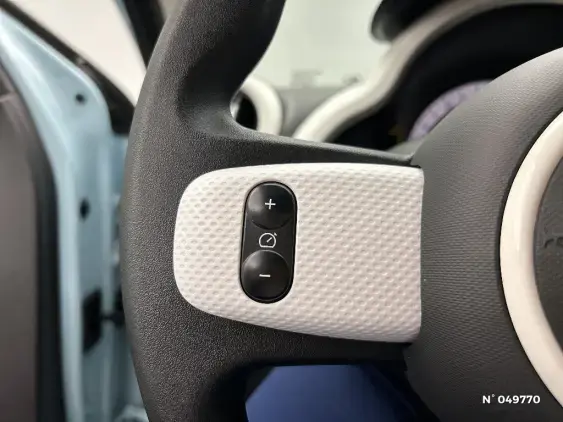 RENAULT TWINGO ELECTRIQUE III - voiture d'occasion - Photo 24