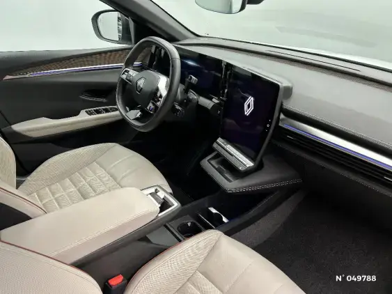 RENAULT MEGANE V - voiture d'occasion - Photo 9