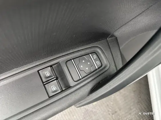 RENAULT KANGOO III - voiture d'occasion - Photo 23