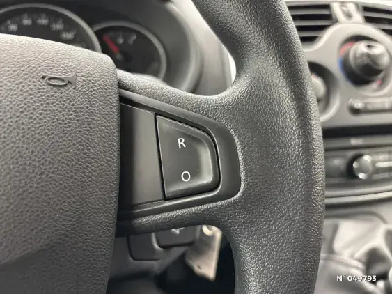 RENAULT KANGOO EXPRESS II - voiture d'occasion - Photo 24