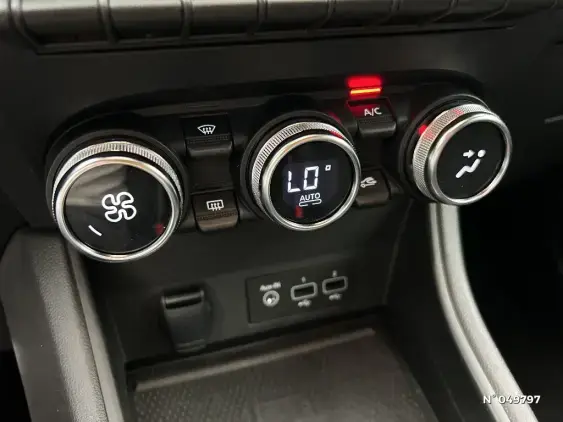 RENAULT CAPTUR II - voiture d'occasion - Photo 25