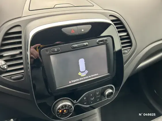 RENAULT CAPTUR - voiture d'occasion - Photo 14
