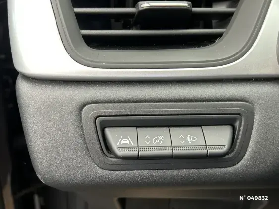 RENAULT CAPTUR II - voiture d'occasion - Photo 15