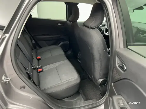RENAULT CAPTUR II - voiture d'occasion - Photo 11