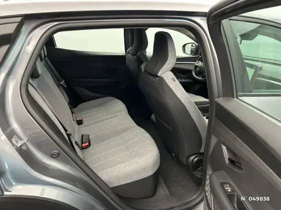 RENAULT MEGANE V - voiture d'occasion - Photo 11
