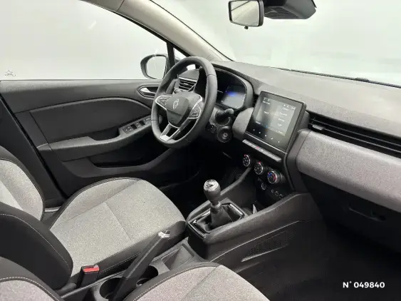 RENAULT CLIO V - voiture d'occasion - Photo 10