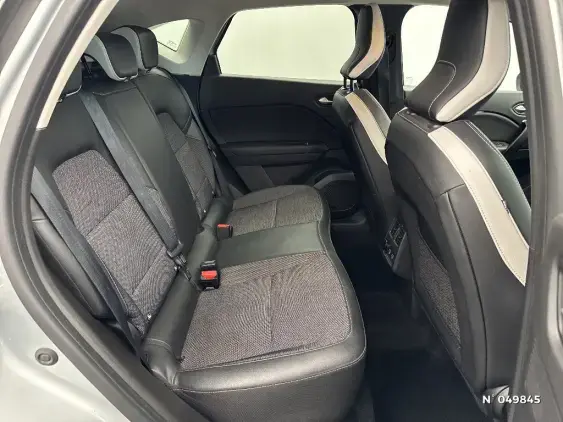 RENAULT CAPTUR II - voiture d'occasion - Photo 11