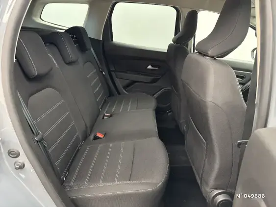 DACIA DUSTER II - voiture d'occasion - Photo 11