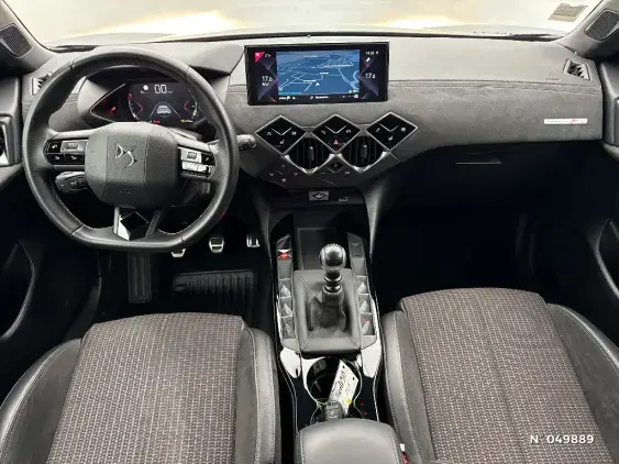 DS DS 3 CROSSBACK I - voiture d'occasion - Photo 9