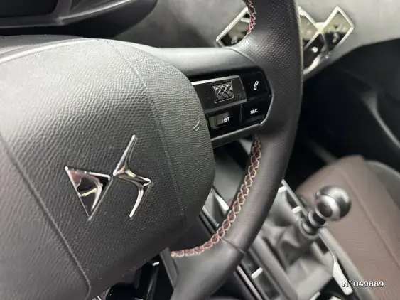 DS DS 3 CROSSBACK I - voiture d'occasion - Photo 27