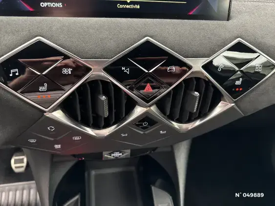 DS DS 3 CROSSBACK I - voiture d'occasion - Photo 29