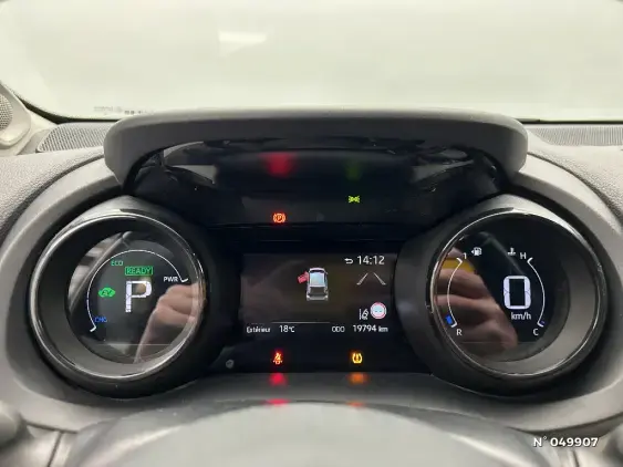 TOYOTA YARIS IV - voiture d'occasion - Photo 11