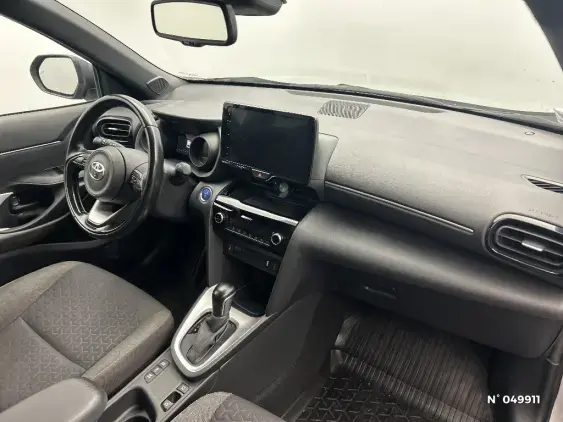 TOYOTA YARIS CROSS I - voiture d'occasion - Photo 10