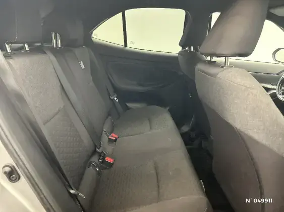 TOYOTA YARIS CROSS I - voiture d'occasion - Photo 11