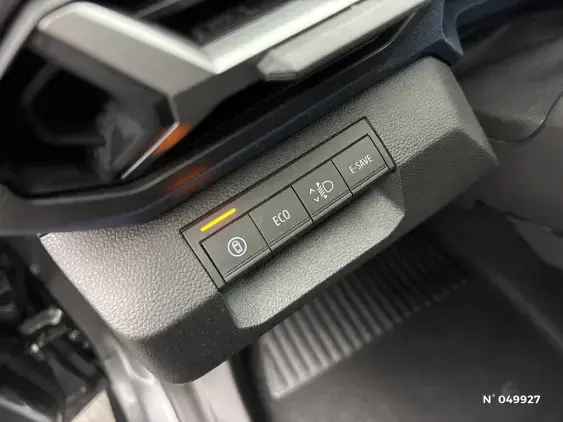 DACIA DUSTER III - voiture d'occasion - Photo 15