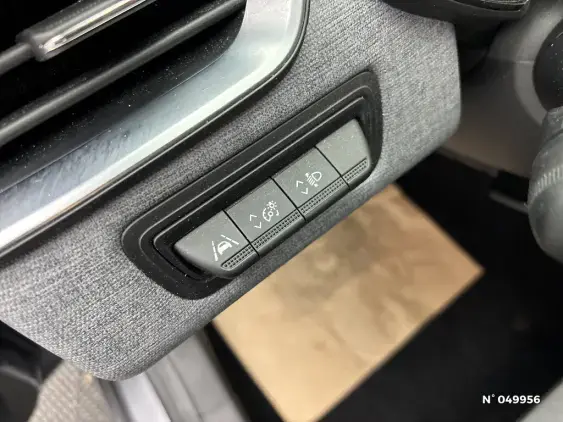 RENAULT CLIO V - voiture d'occasion - Photo 15