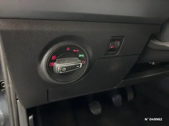 SEAT ARONA - voiture d'occasion - Photo 15
