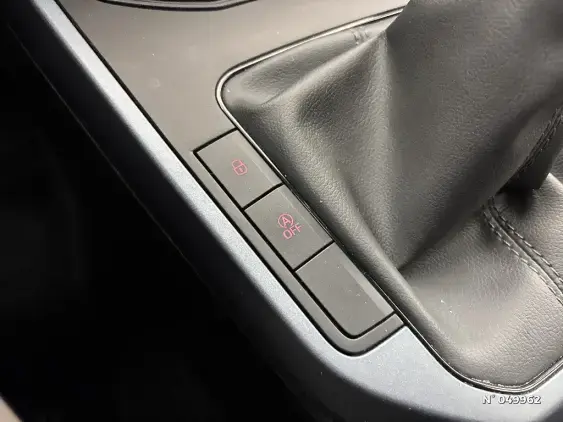 SEAT ARONA - voiture d'occasion - Photo 28