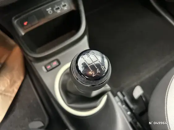 RENAULT TWINGO III - voiture d'occasion - Photo 23