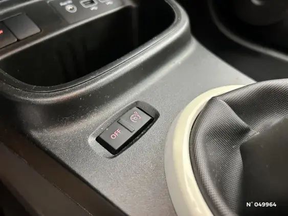 RENAULT TWINGO III - voiture d'occasion - Photo 24